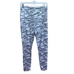 Kaiva Snow Camo Camouflage Workout Leggings Size Large 26"
